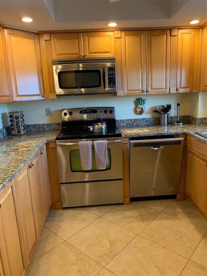 1001 Benjamin Franklin Dr #508 - Photo 3 of 20