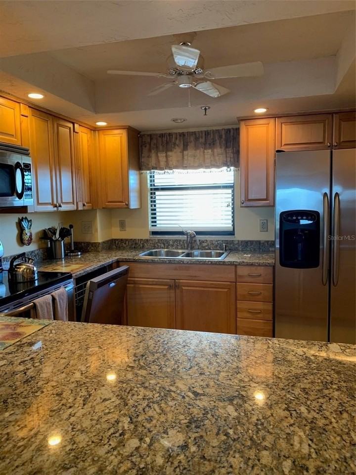 1001 Benjamin Franklin Dr #508 - Photo 4 of 20