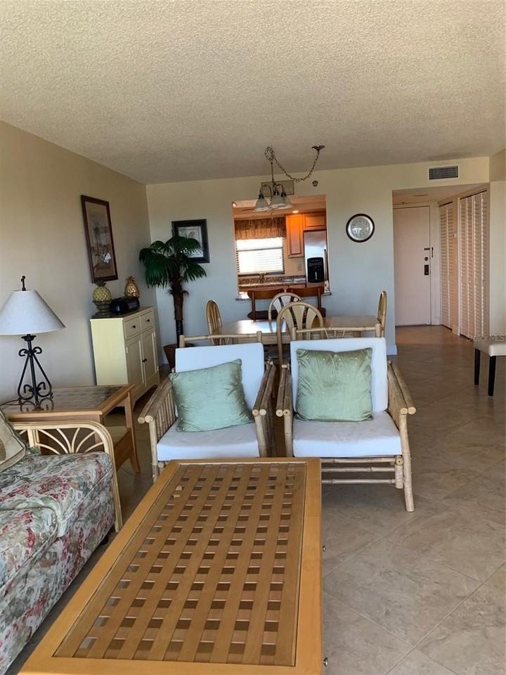 1001 Benjamin Franklin Dr #508 - Photo 6 of 20