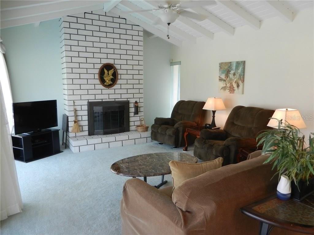 98 Caddy Rd - Photo 4 of 24