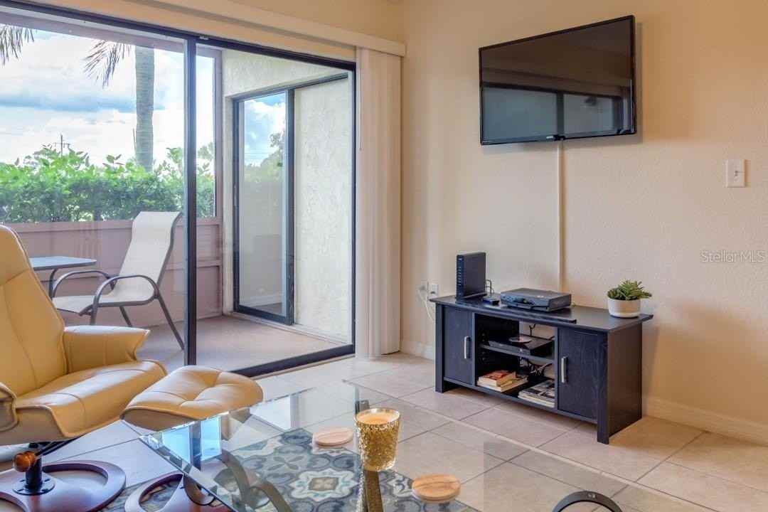 2275 S Mccall Rd #104 - Photo 6 of 34