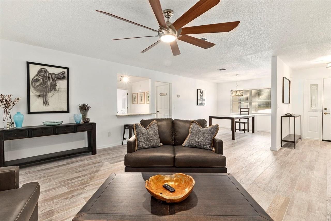 1900 Nw 73rd Ter - Photo 6 of 31