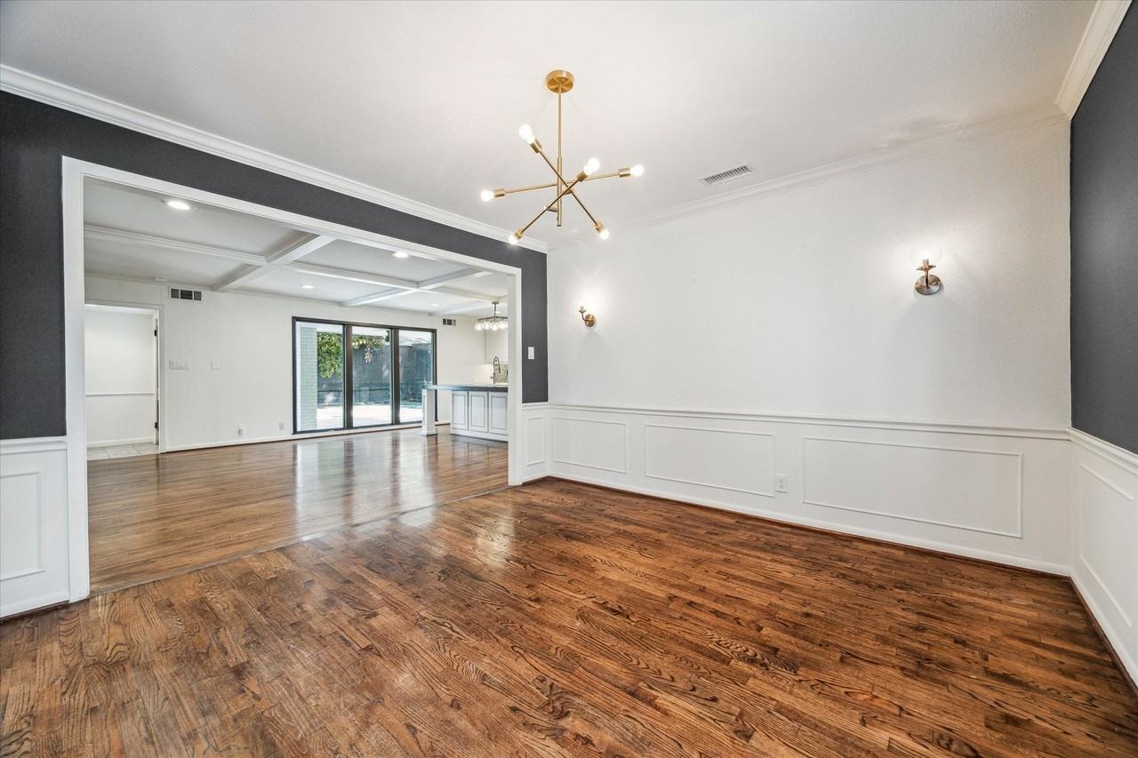 10014 Sugar Hill Dr - Photo 6 of 31