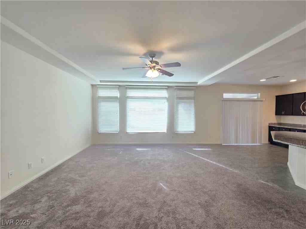 6017 Gordon Creek Ave - Photo 5 of 24