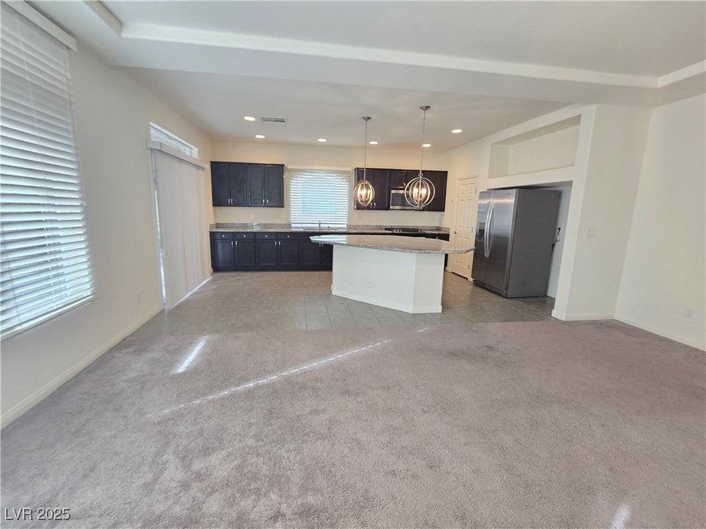 6017 Gordon Creek Ave - Photo 6 of 24