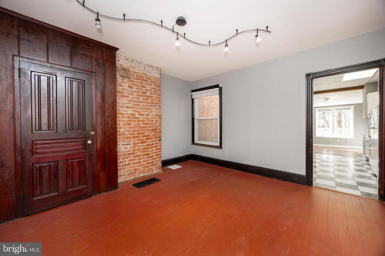 316 Lincoln Avenue - Photo 5 of 26