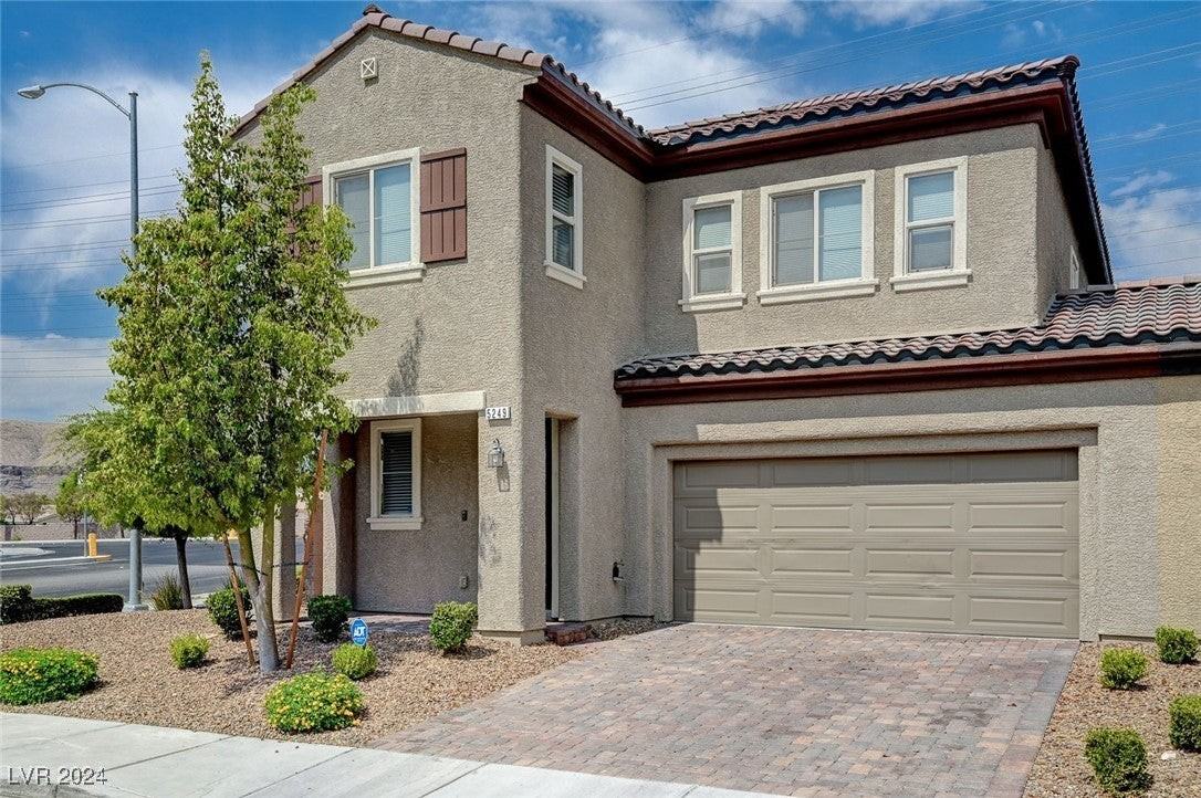 5249 Fiery Sky Ridge St - Photo 2 of 44