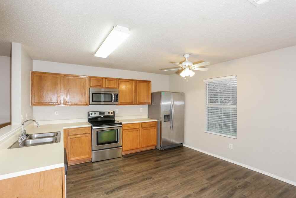 5351 Driftway Dr - Photo 6 of 16