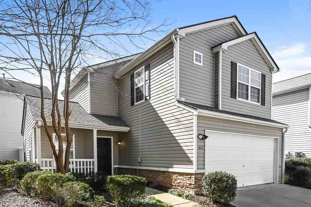 542 W Oaks Dr - Photo 4 of 17