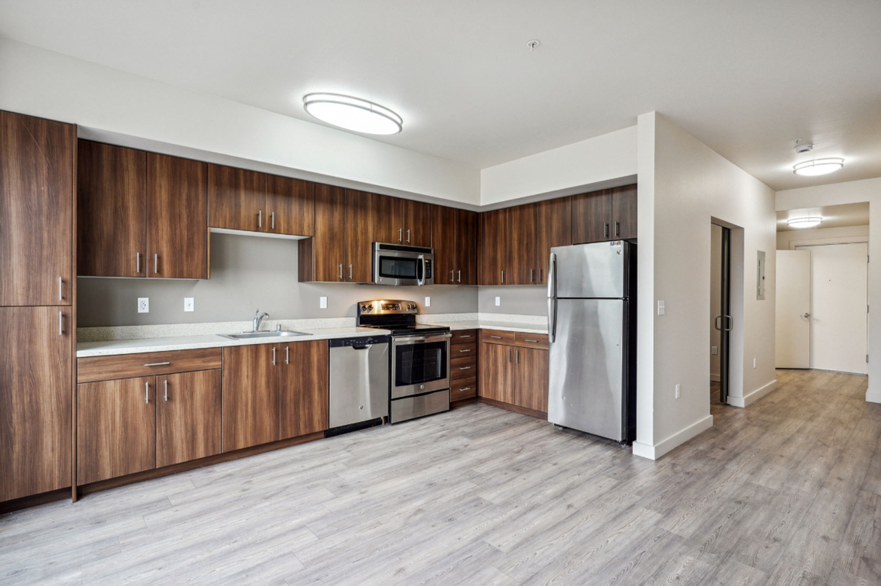 Garfield Station - Photo 5 of 50