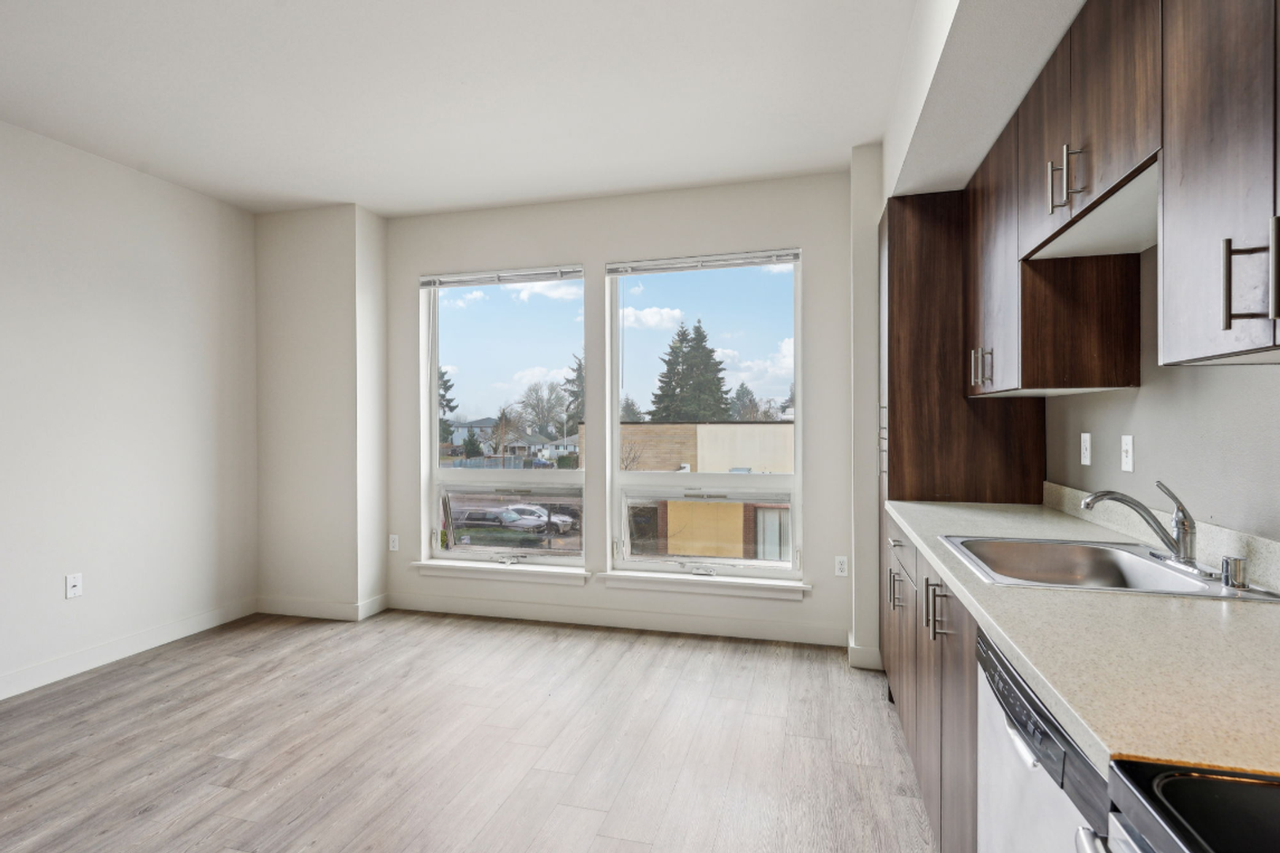 Garfield Station - Photo 6 of 50