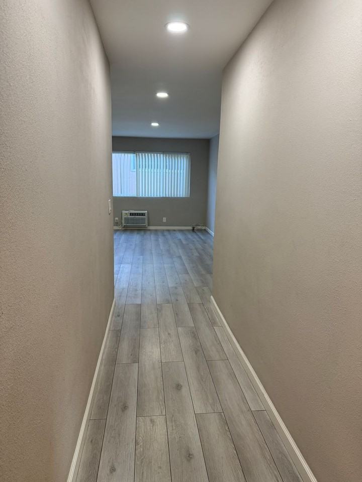 1 Month Free! Renovated Units in Central Van Nuys - Photo 2 of 28