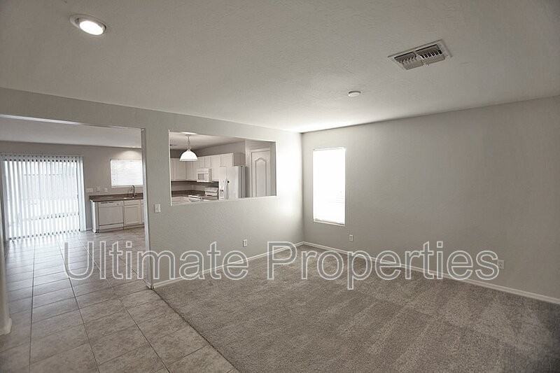25885 W Twilight Ln - Photo 2 of 13