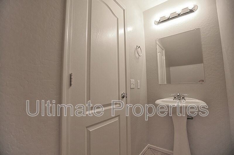 25885 W Twilight Ln - Photo 6 of 13
