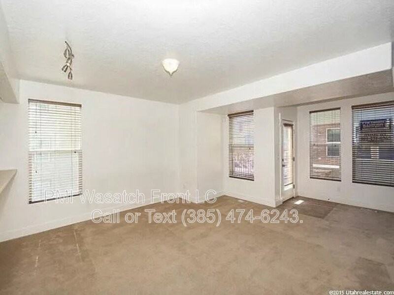 3714 S Balmossie Ln - Photo 3 of 26