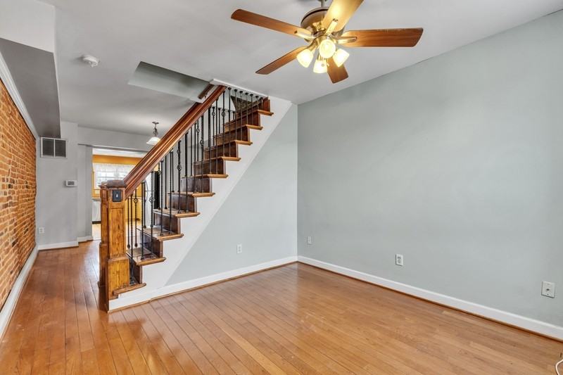 1125 Haubert St - Photo 2 of 20