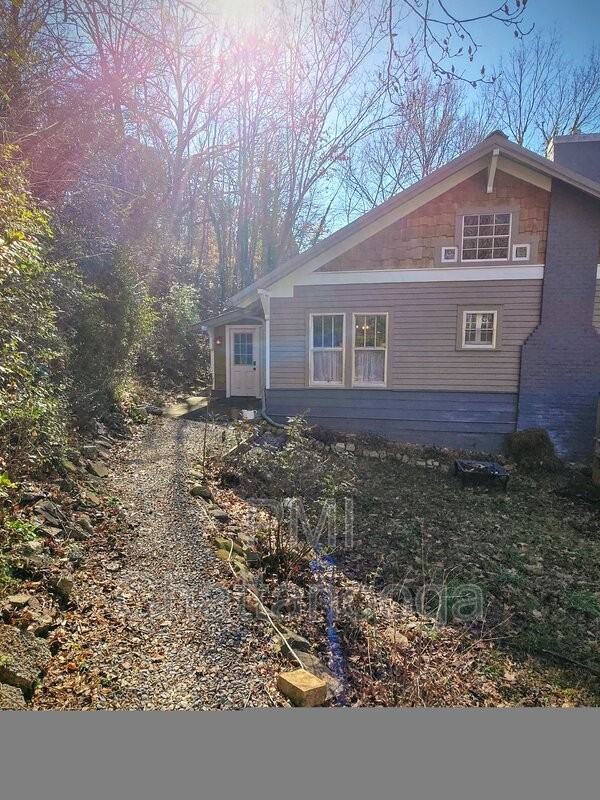 4202 Tennessee Ave - Photo 3 of 22