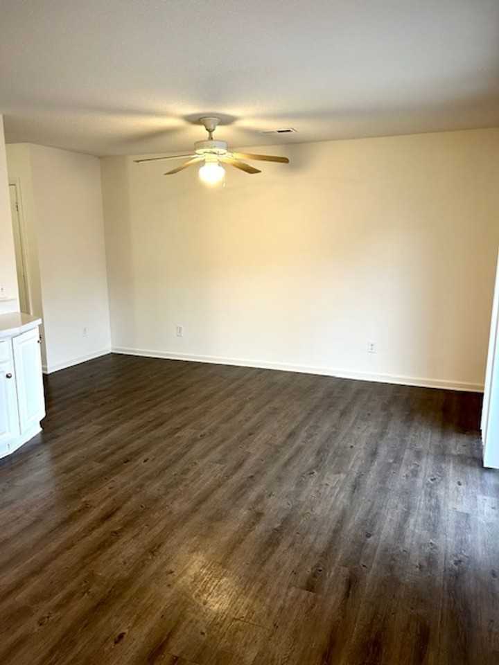 Bradford Creek - Photo 4 of 10