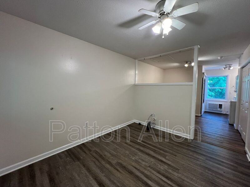 145 Citadel Dr #149C - Photo 5 of 12