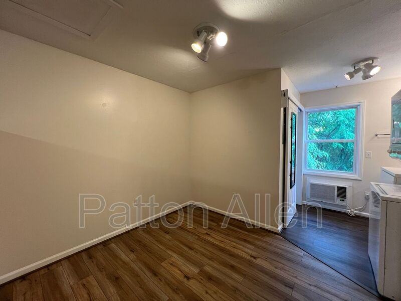 145 Citadel Dr #149C - Photo 6 of 12