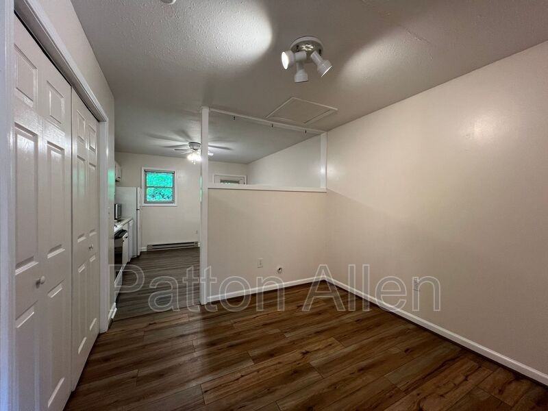 145 Citadel Dr #149C - Photo 7 of 12