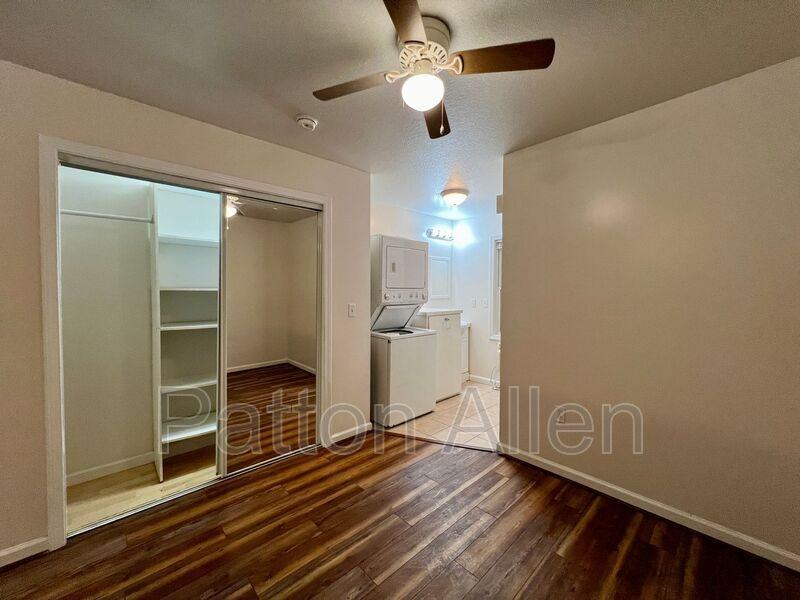 157 Citadel Dr #161E - Photo 4 of 13