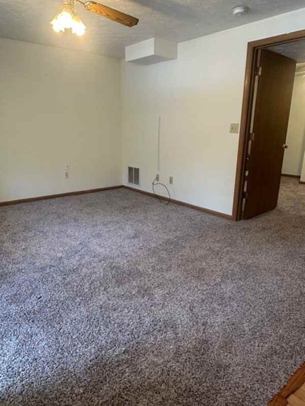 100E Boncarbo Ln #100E - Photo 2 of 3