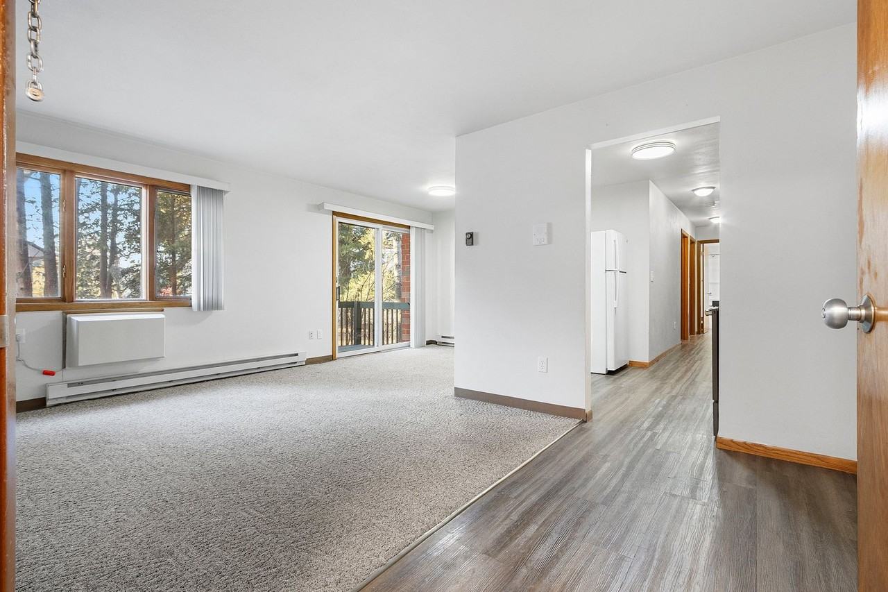 East Shore Apartments - Photo 2 of 14