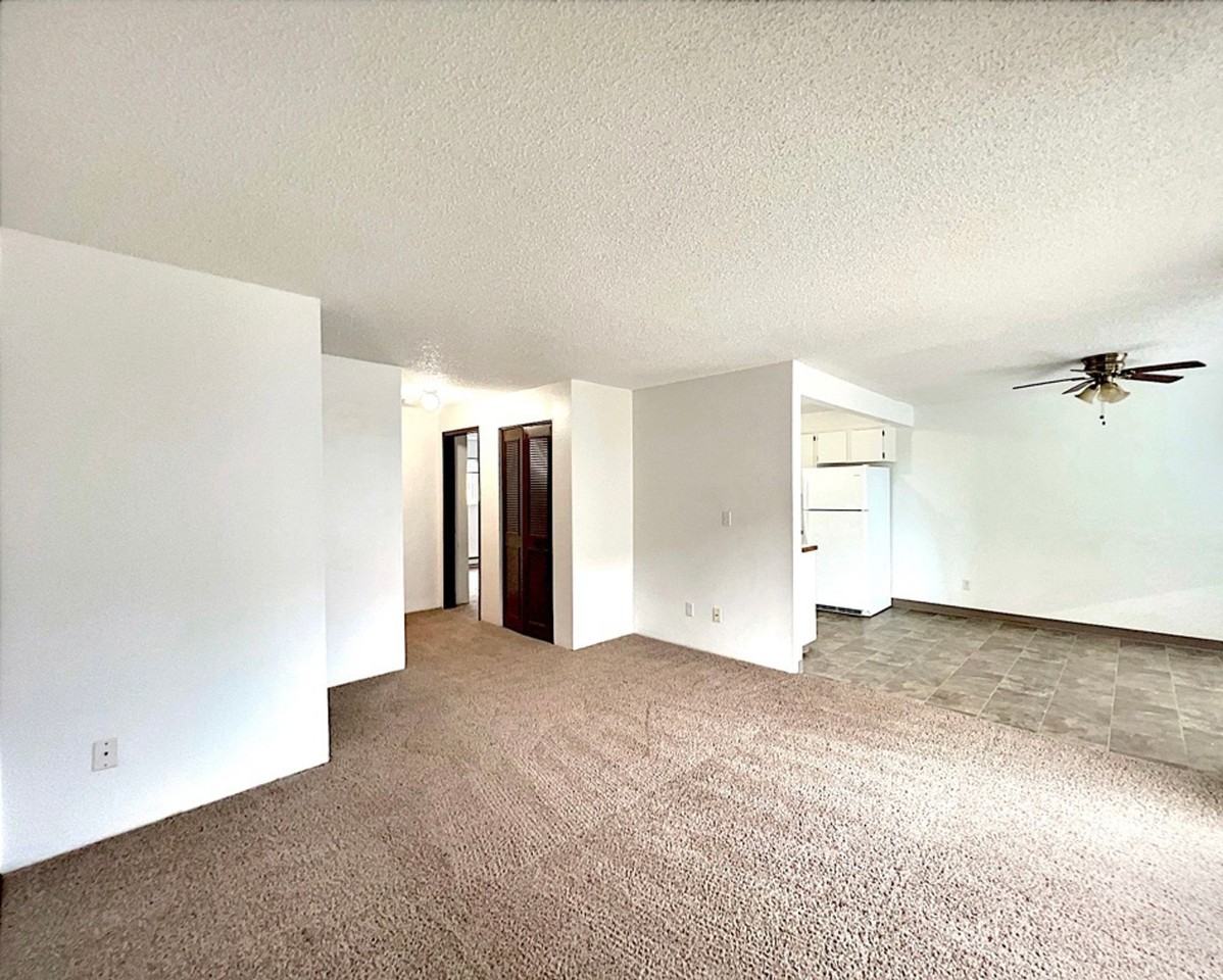 Beautiful Spacious Units with a Pool! - Photo 4 of 9