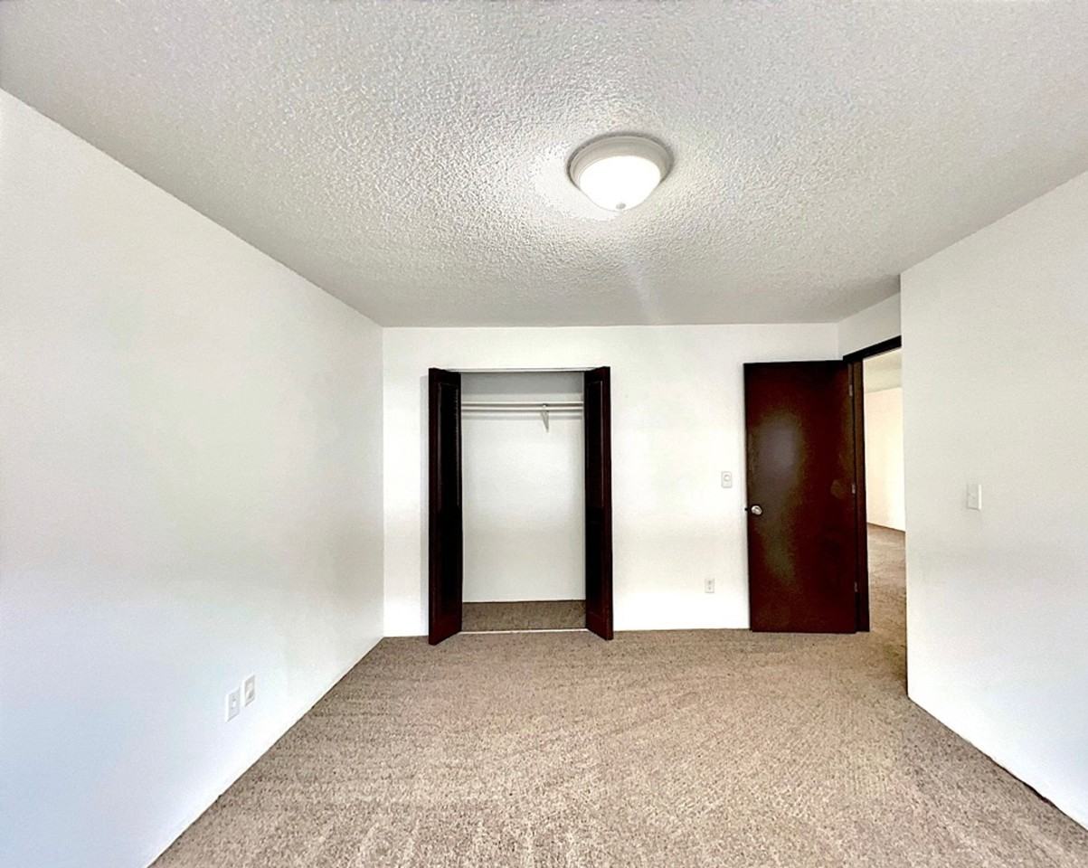 Beautiful Spacious Units with a Pool! - Photo 5 of 9