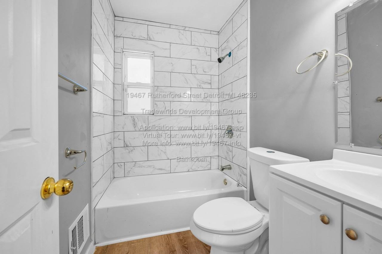 19467 Rutherford St - Photo 6 of 13