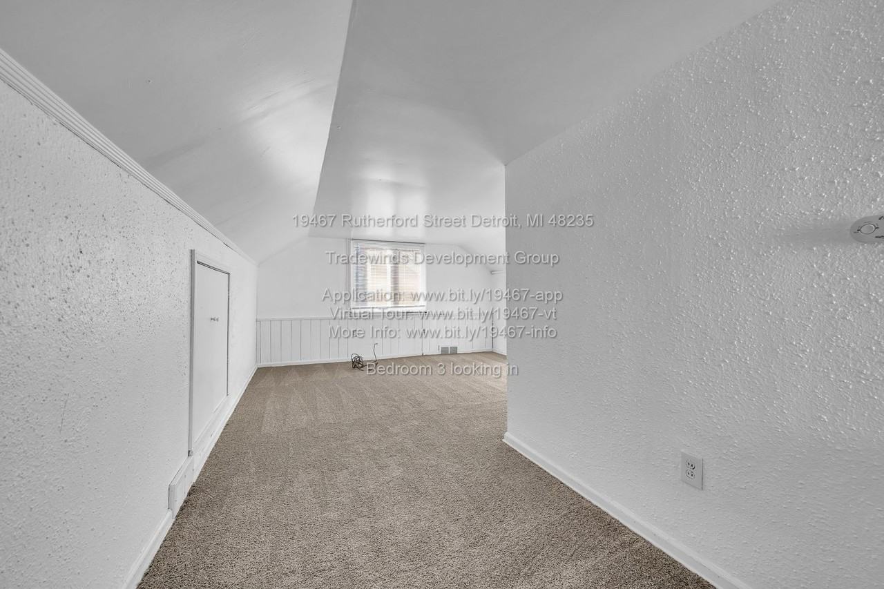 19467 Rutherford St - Photo 7 of 13