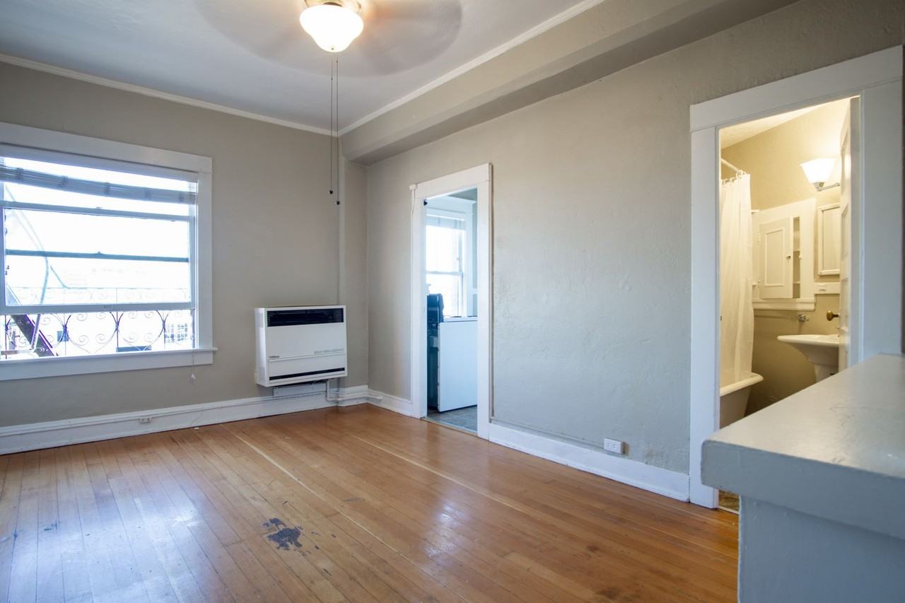 715 Sw King Ave #43 - Photo 5 of 15