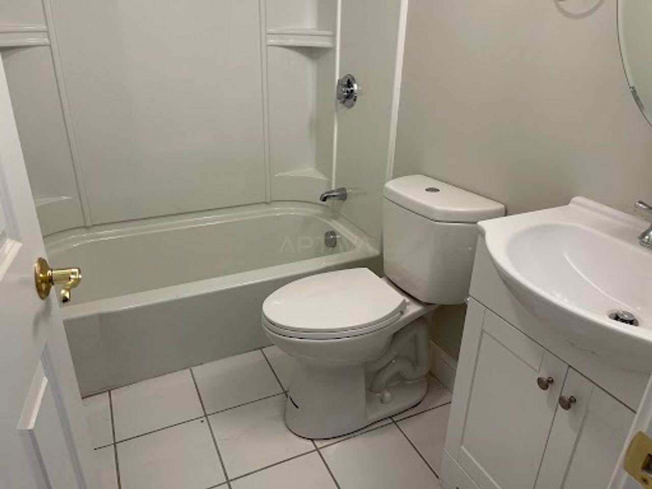 78 Ossipee Rd #1 - Photo 4 of 14