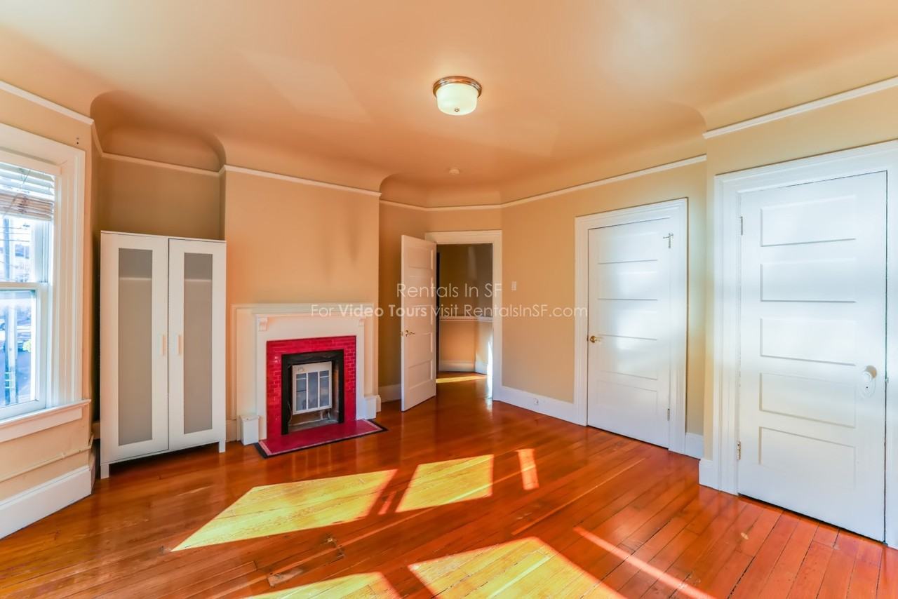 3368 25th St - Photo 2 of 11