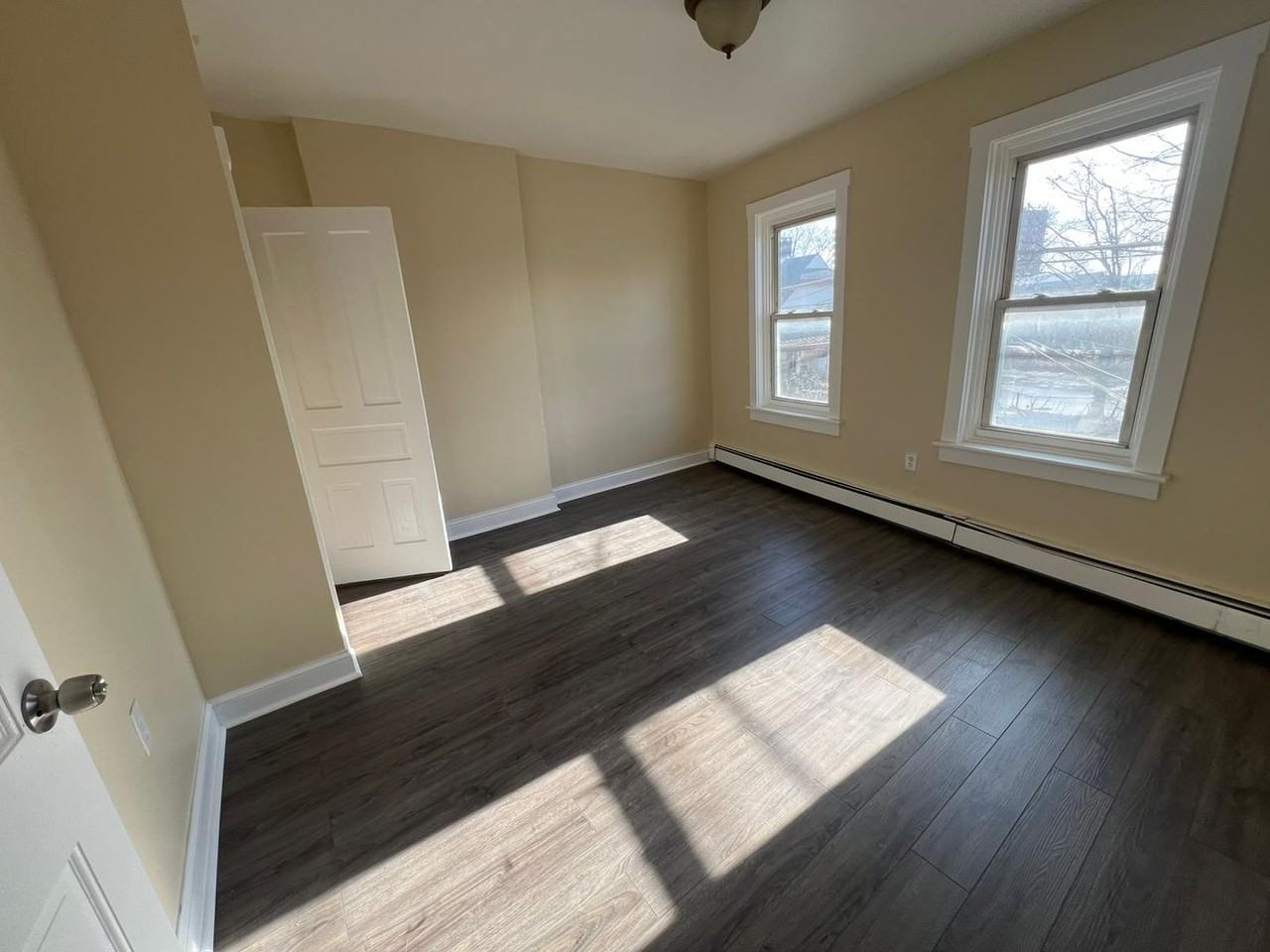 510 W Hanover St - Photo 5 of 13