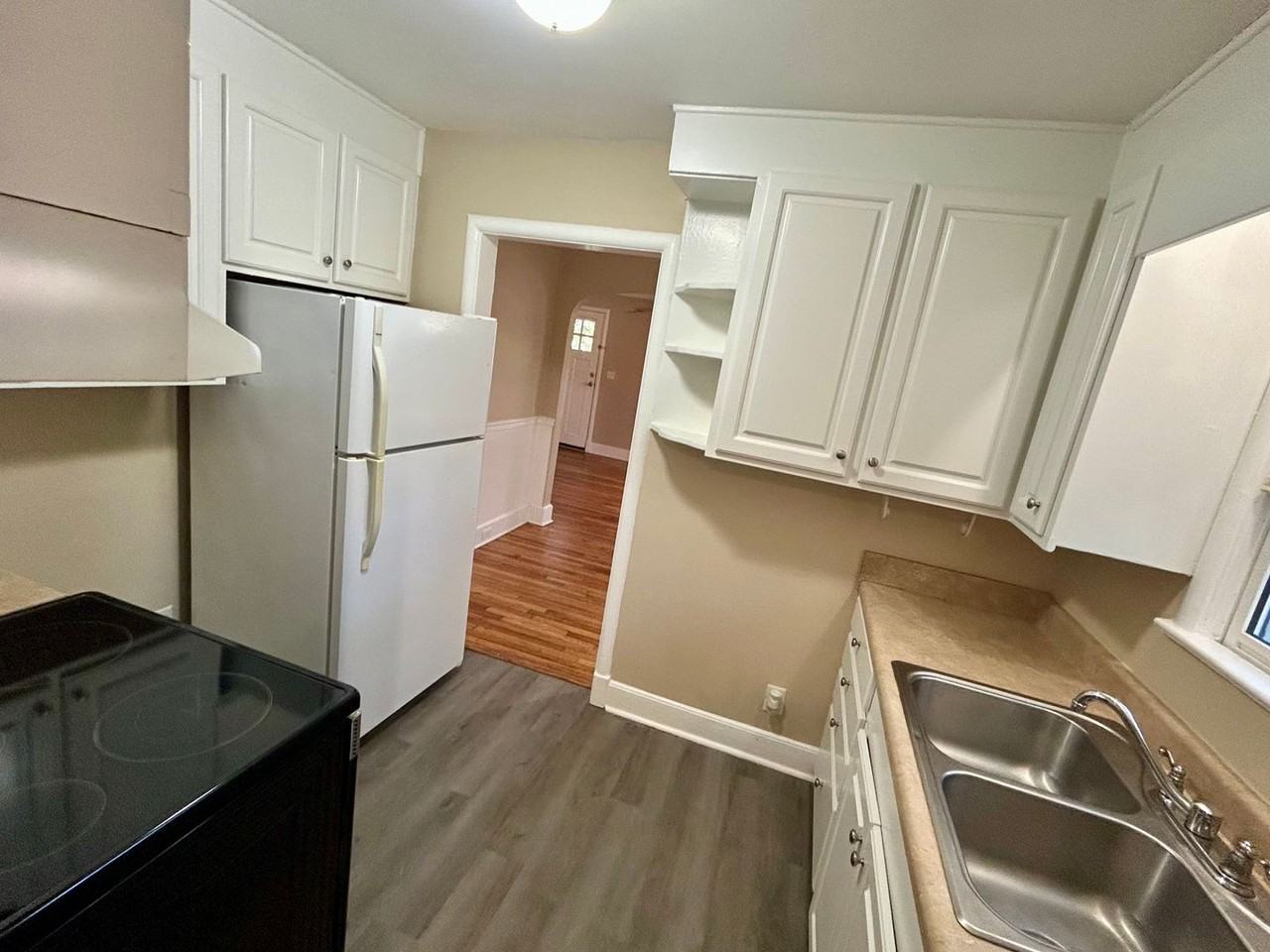 936 W Liberty St - Photo 5 of 11