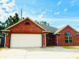 featured image of 4708 Del Aire Dr