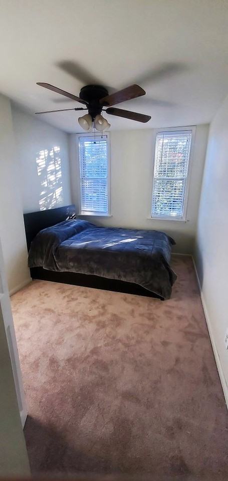 904 S Potomac St - Photo 7 of 11