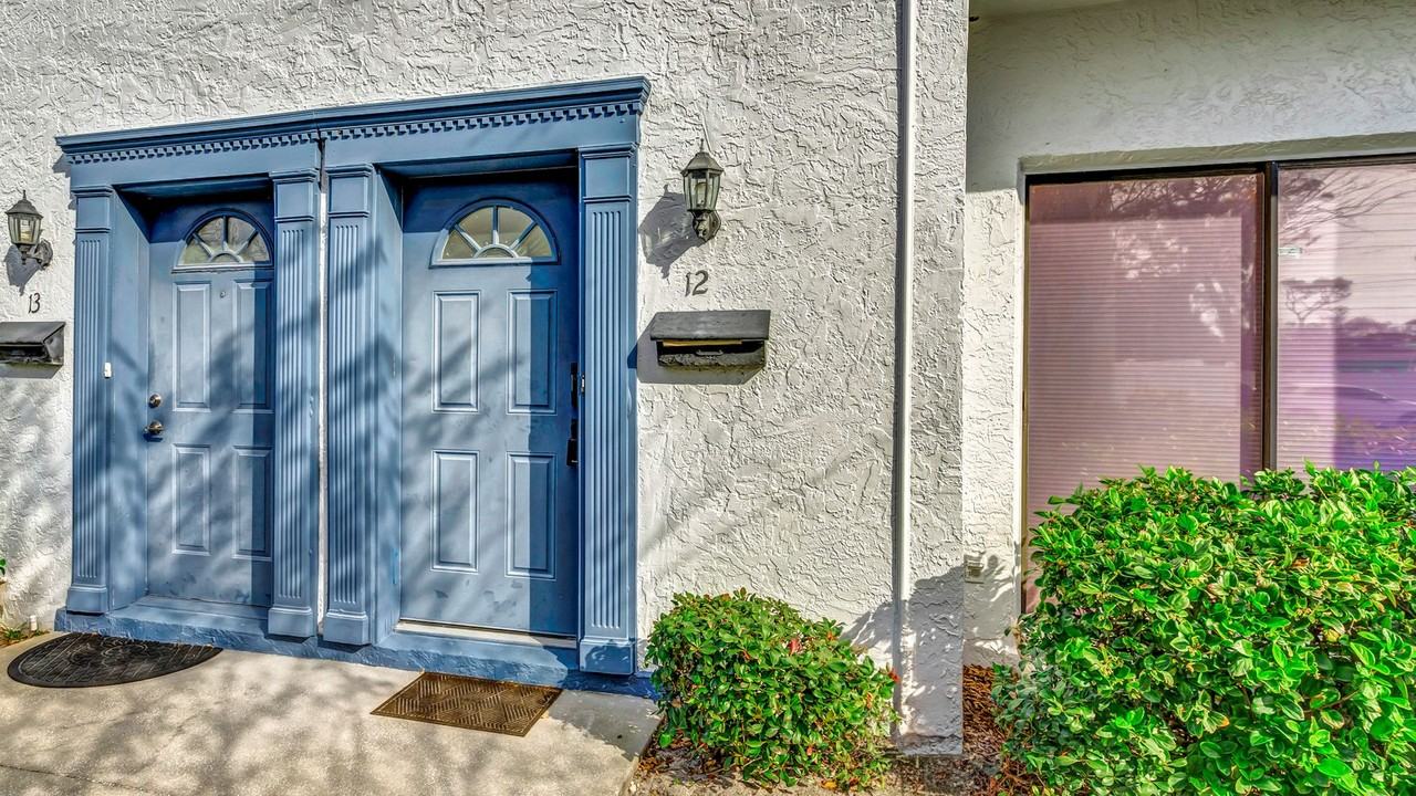 8800 Bardmoor Blvd #12 - Photo 3 of 36