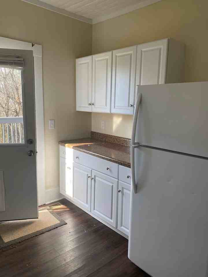 40 Church Rd - Photo 7 of 8