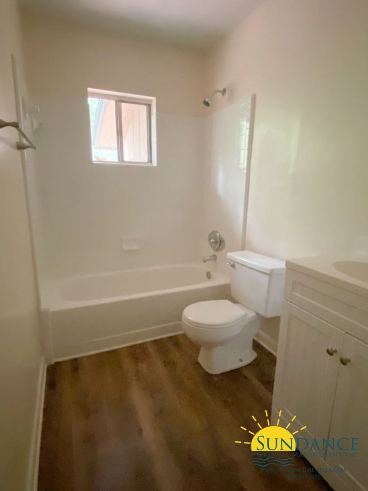 210 Dates Ave Nw - Photo 6 of 9