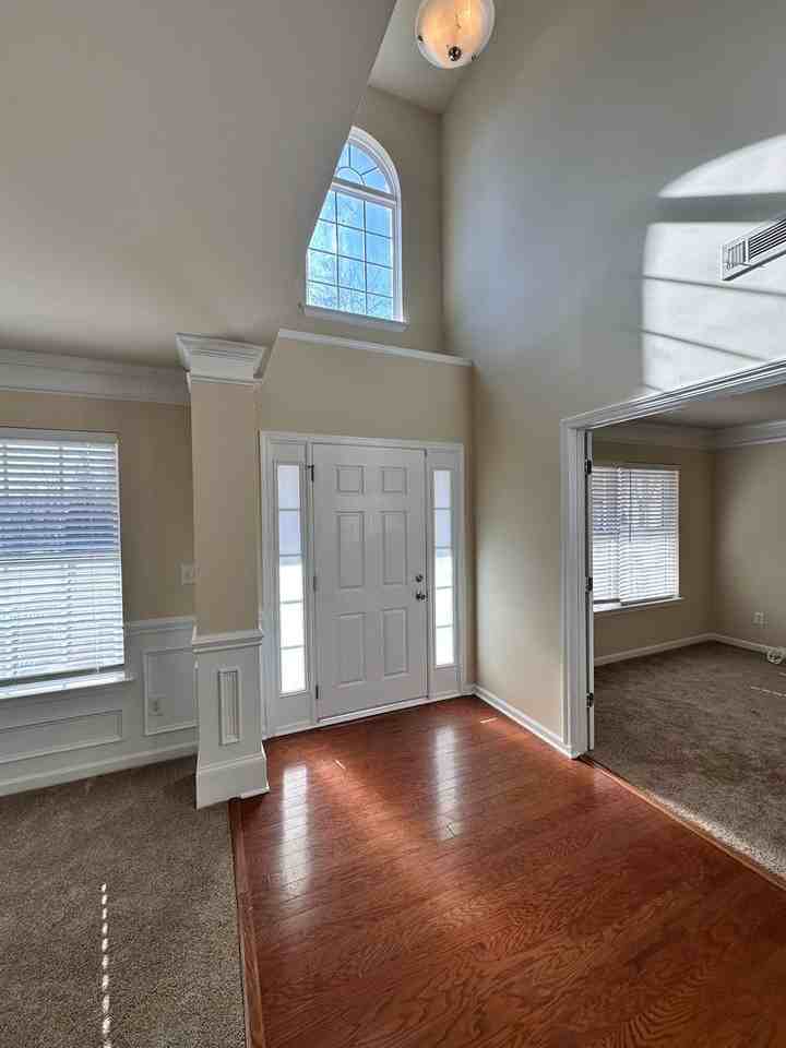 4300 Cole Creek Dr - Photo 2 of 38