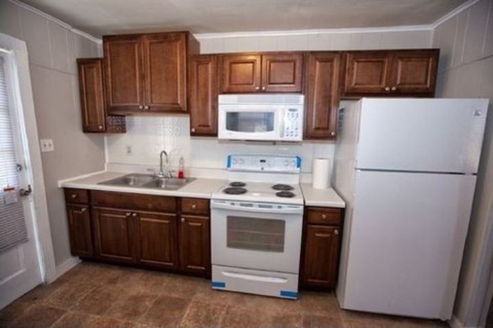 573 61st St S - Photo 4 of 18