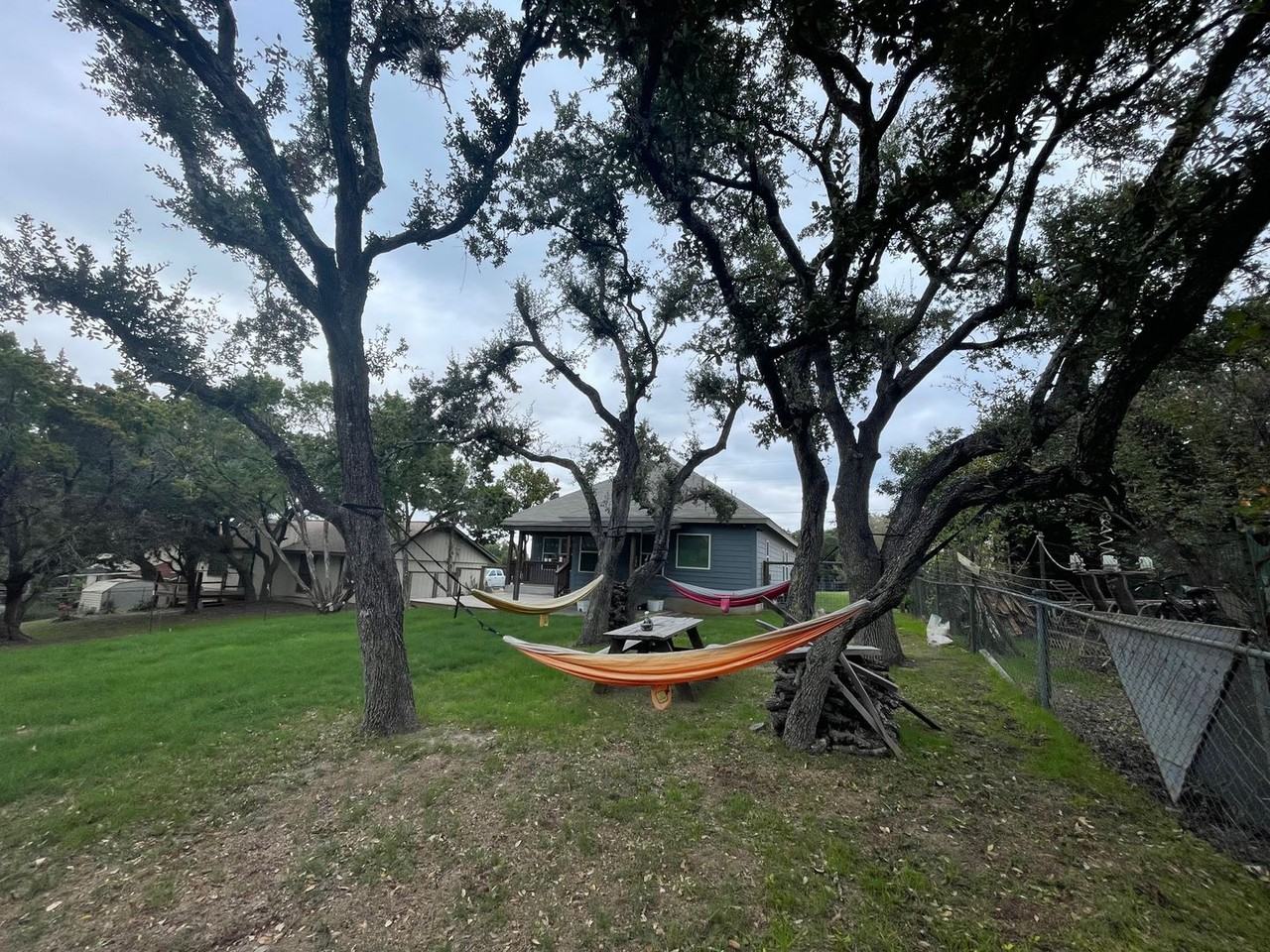 363 Susie Dr - Photo 2 of 27