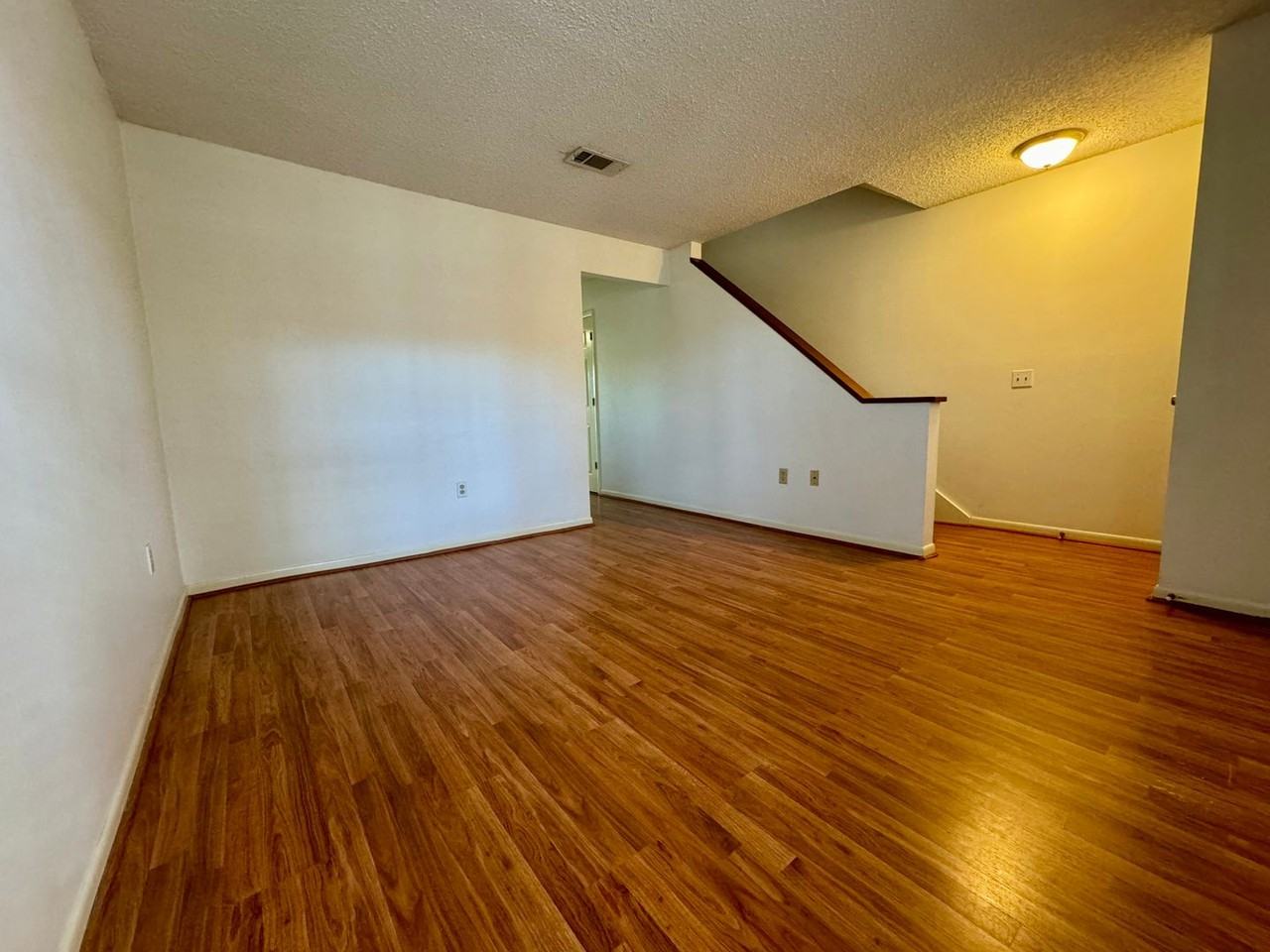 158 Auburn Avenue - Photo 2 of 5