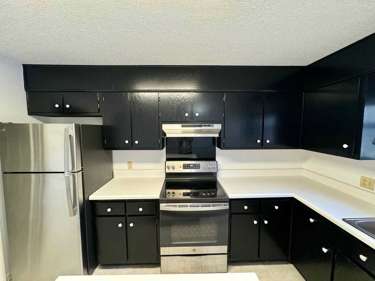 158 Auburn Avenue - Photo 4 of 5