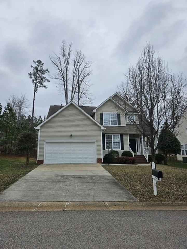 2743 Flour Mill Dr - Photo 2 of 28