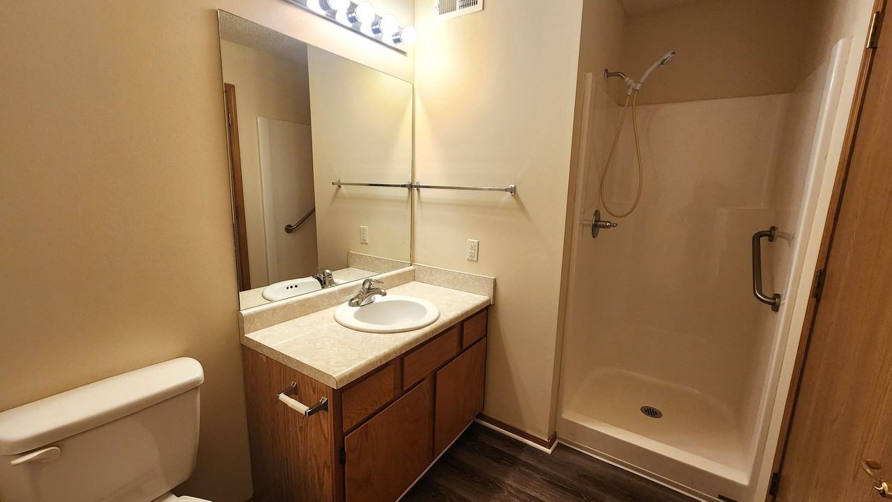 Nantucket Homes - Photo 6 of 8