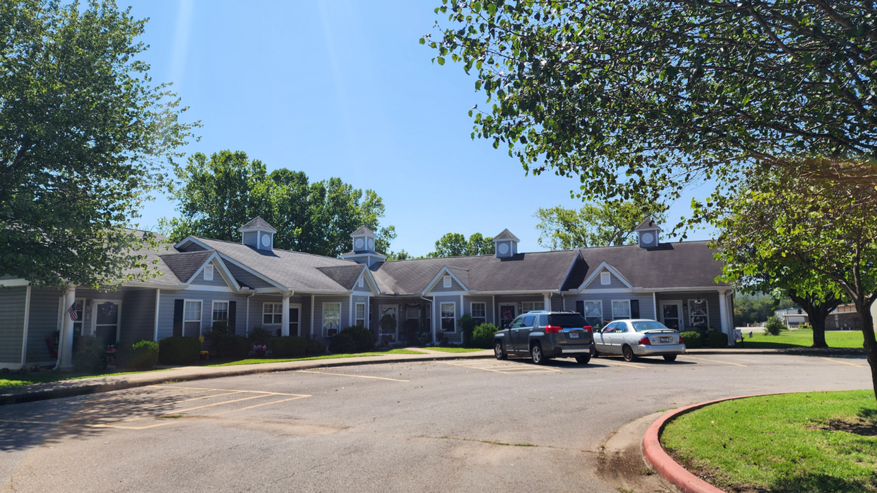 Nantucket Homes - Photo 7 of 8